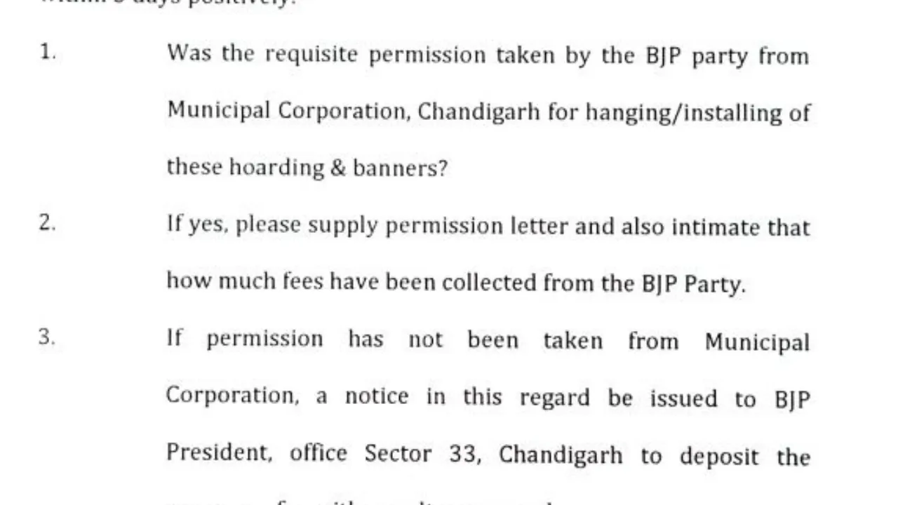 बिना अनुमति लगाए गए होर्डिंग्स? चंडीगढ़ नगर निगम ने भाजपा से मांगा जवाब